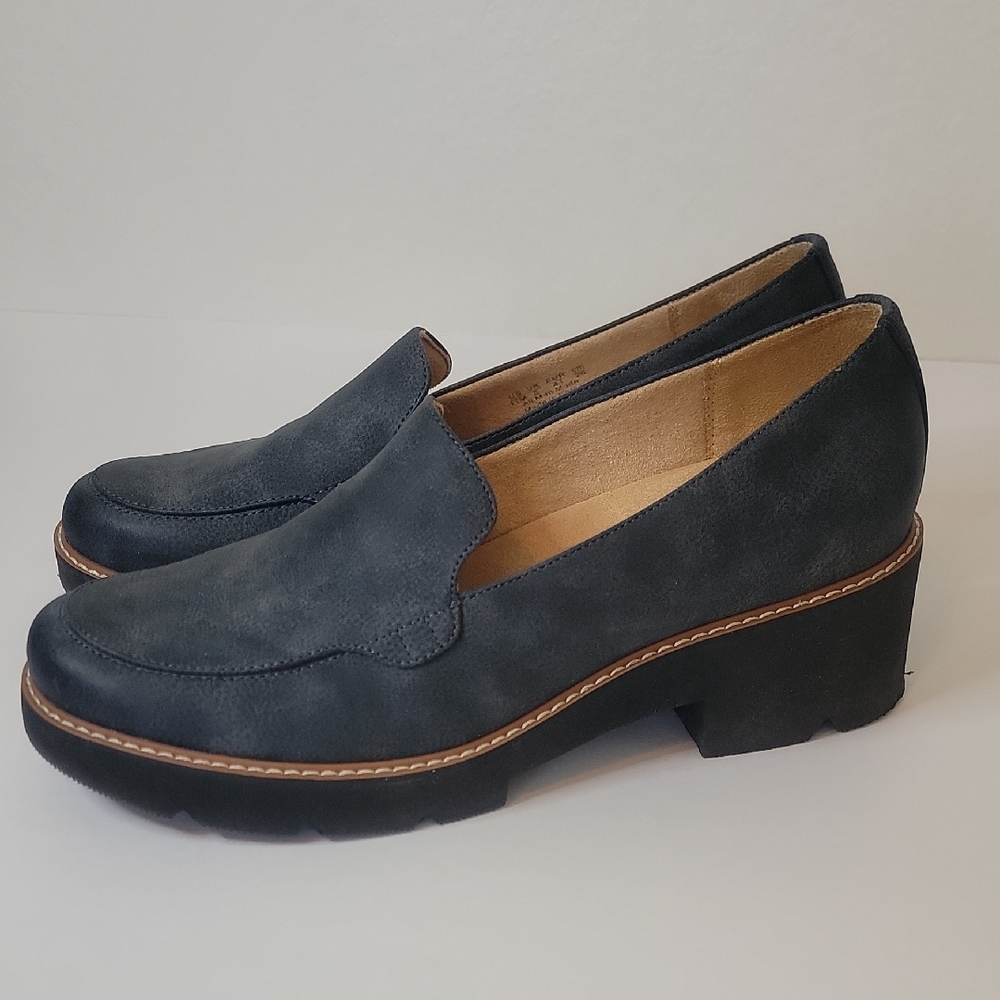 Naturalizer Charcoal Women's Loafers